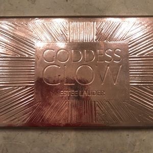 Estée Lauder eye shadow palette